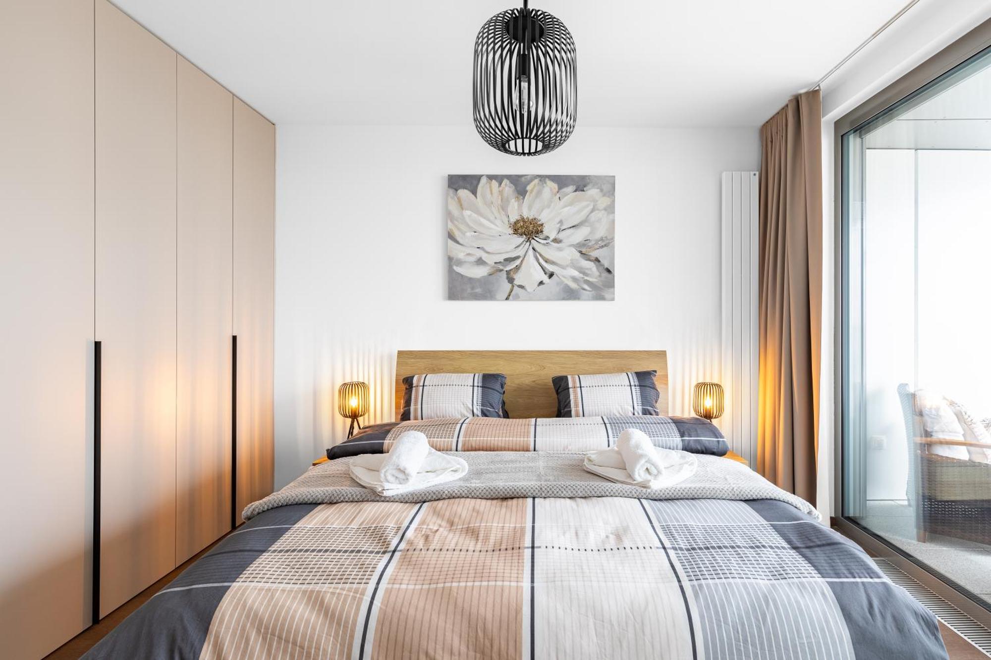 Apartment Eurovea Tower - Luke Danube 25 *